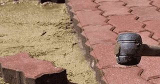 Укладка плитки на песок в Валуйках в октябре
