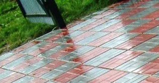 Профессиональная укладка цементной тротуарной плитки в Валуйках в октябре