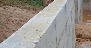Строительство подпорной стенки из бетона в Валуйках в октябре